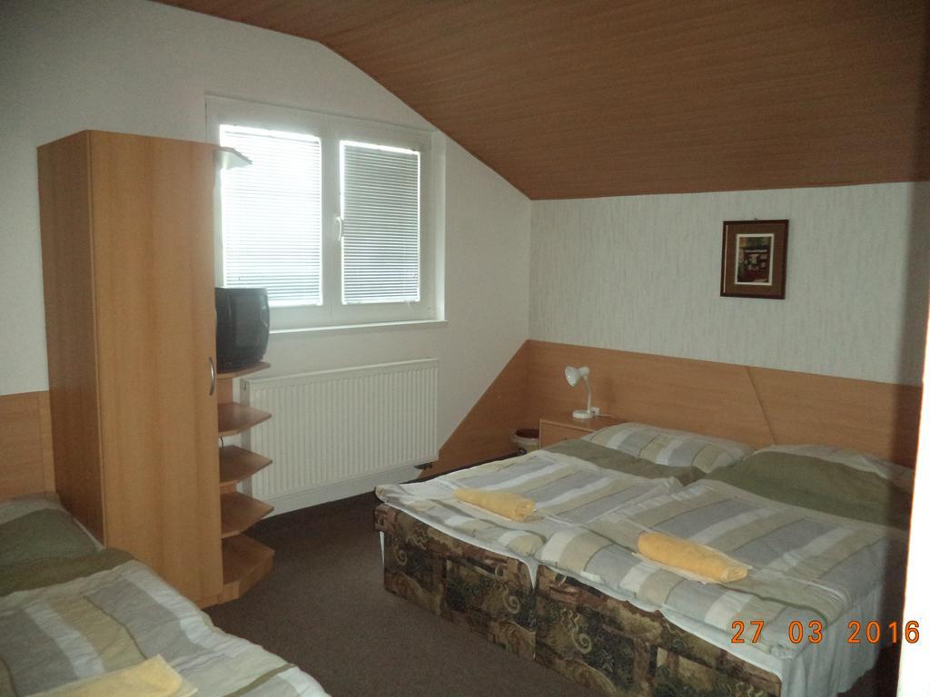 Pension Hostad Gabcikovo Exterior foto